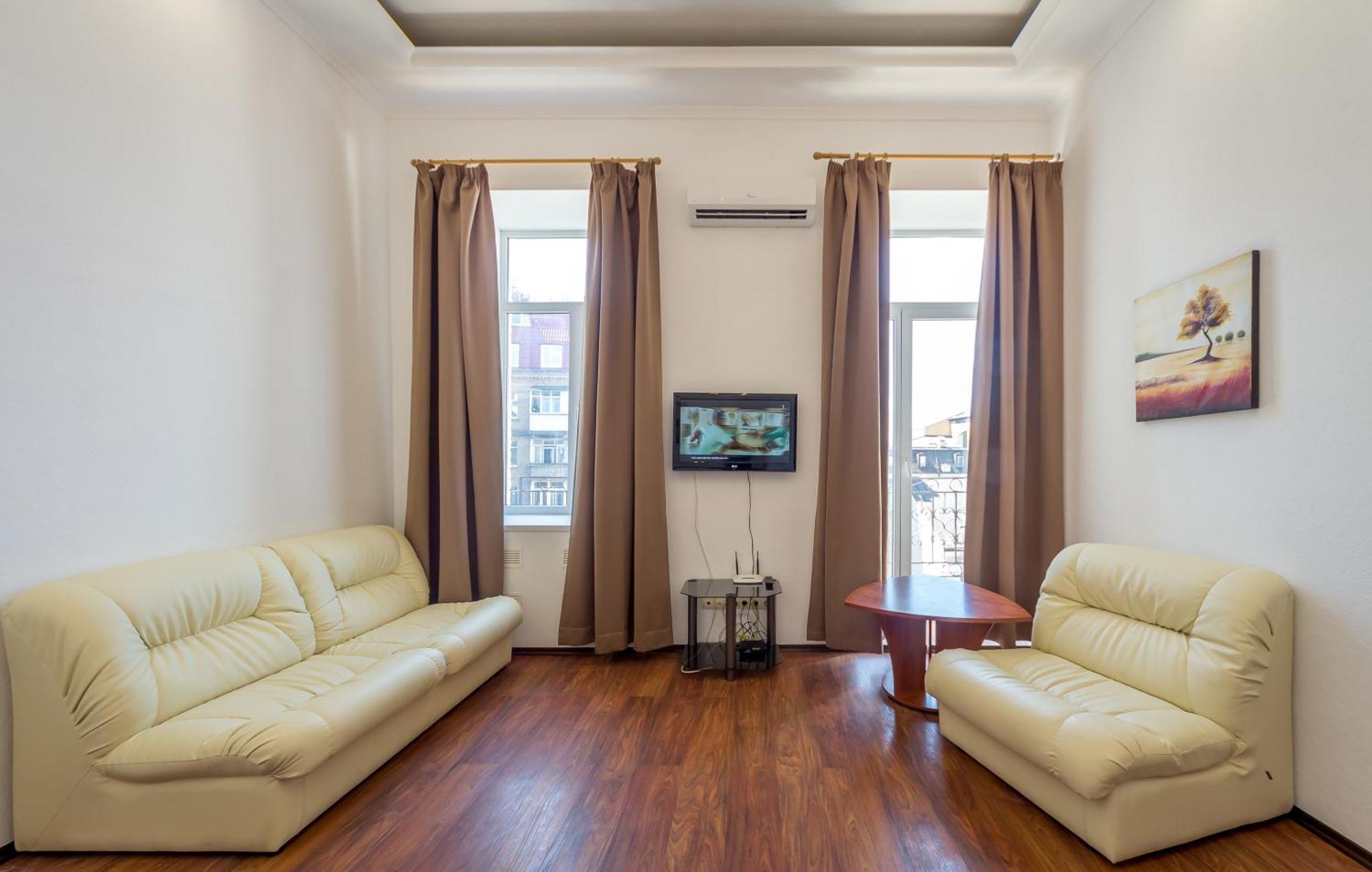 Central Apartments Київ Екстер'єр фото