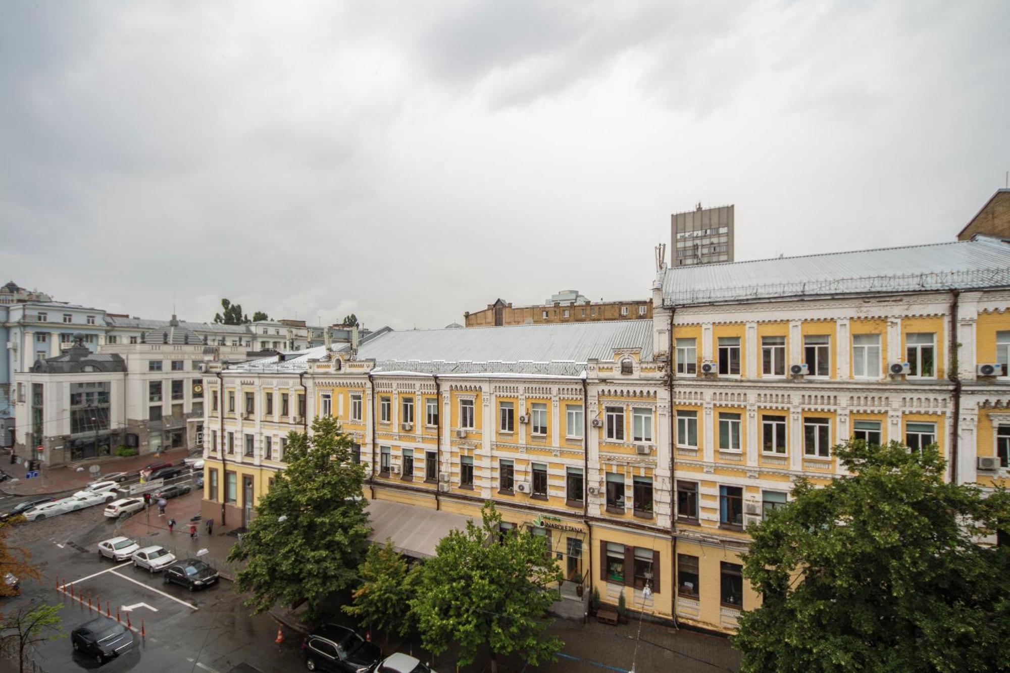 Central Apartments Київ Екстер'єр фото