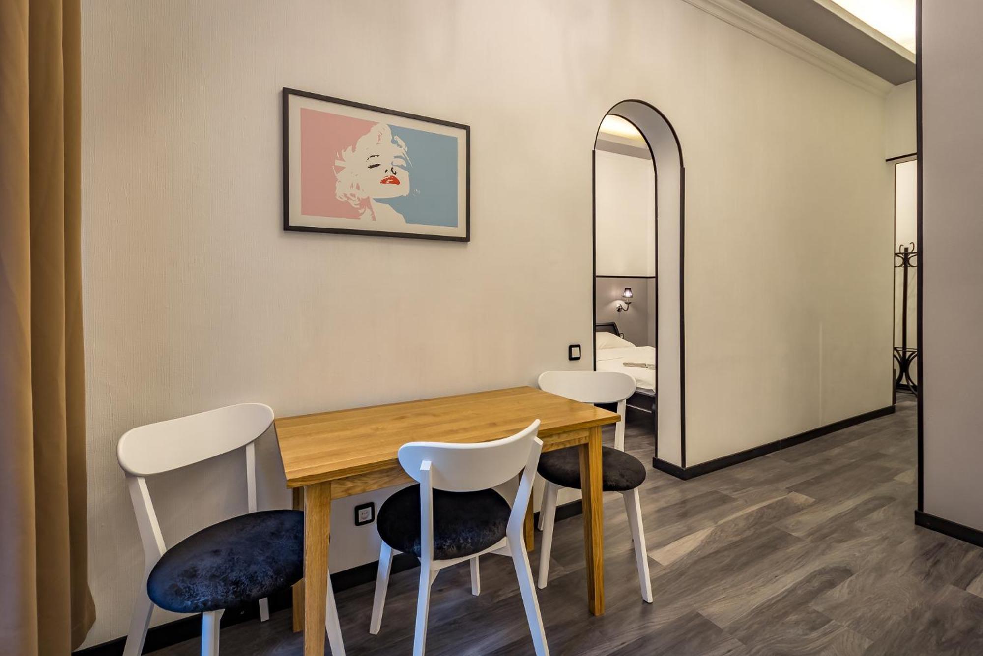 Central Apartments Київ Екстер'єр фото