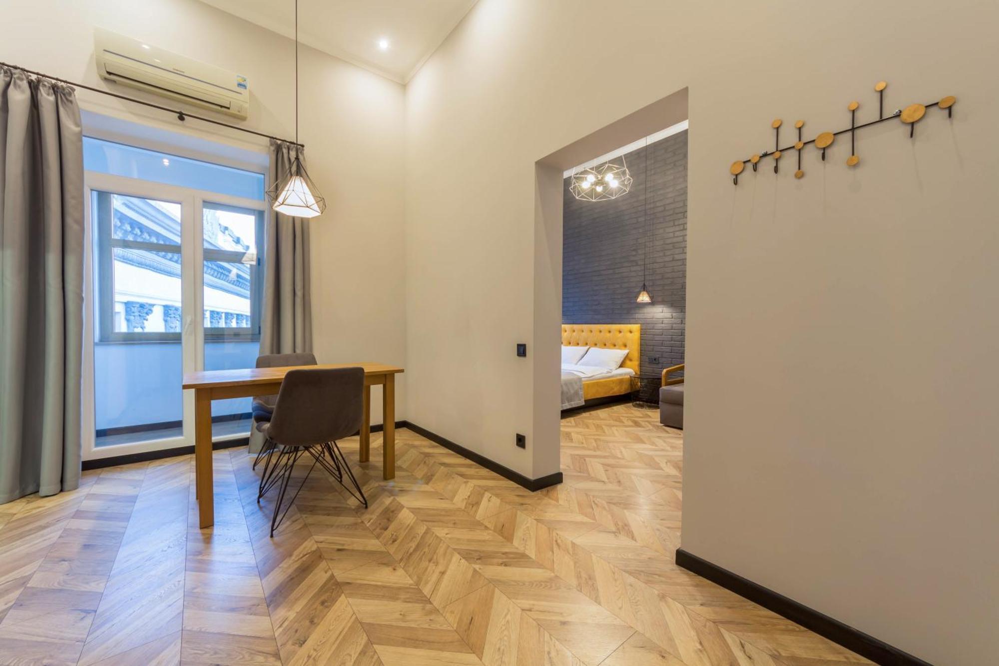 Central Apartments Київ Екстер'єр фото